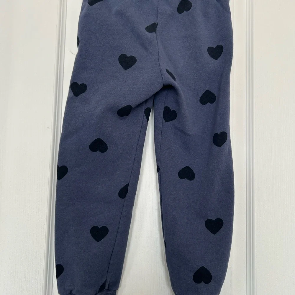 H&M Heart Print Sweatsuit Set - Picture 7 of 8